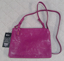 Load image into Gallery viewer, Ladies Native Origins Handbags  Two Colours
